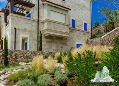 Apartamento en Venta en Tivat, Montenegro - foto 17