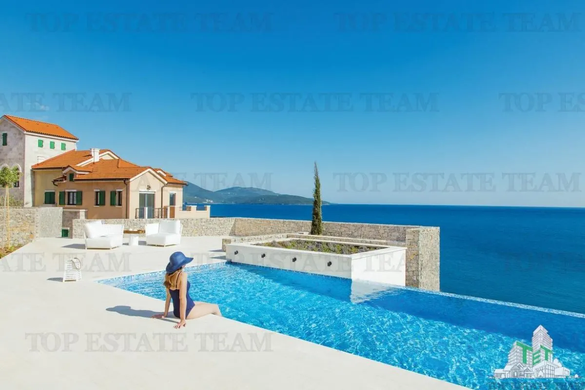 Apartamento en Venta en Tivat, Montenegro - foto 8