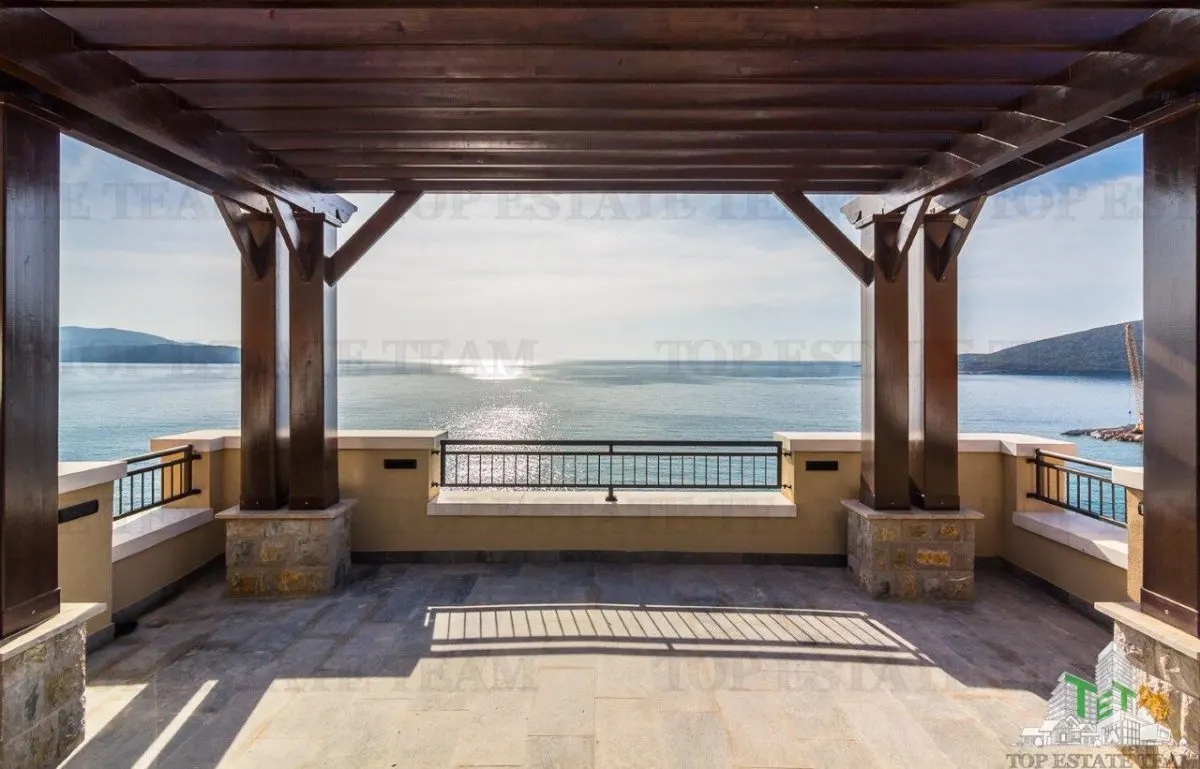 Apartamento en Venta en Tivat, Montenegro - foto 9