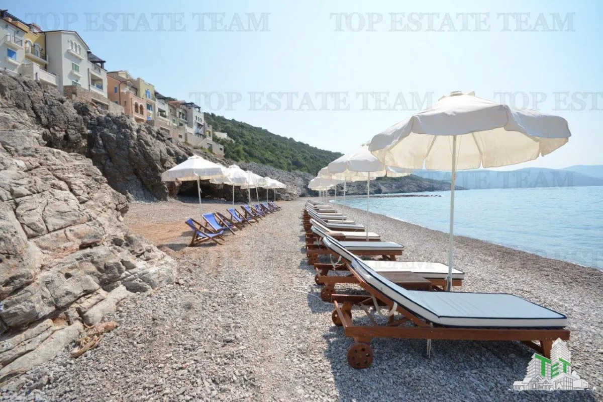 Apartamento en Venta en Tivat, Montenegro - foto 10