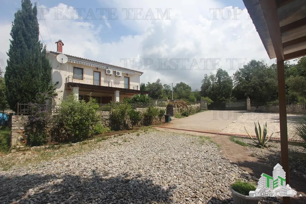 Villa for Sale in Budva, Montenegro - foto 6