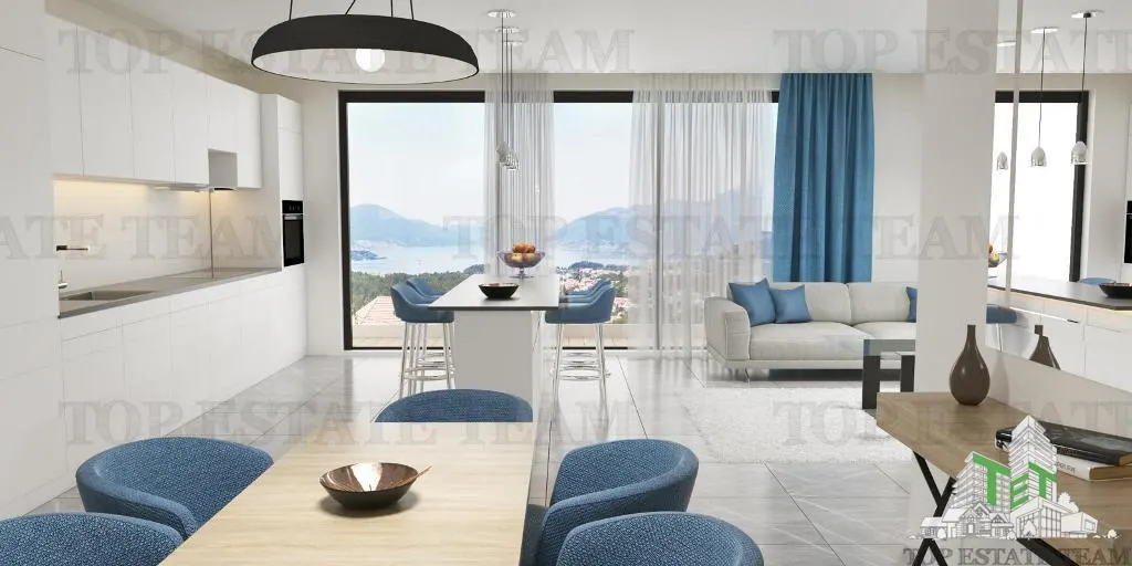 Apartamento en Venta en Kotor, Montenegro - foto 2