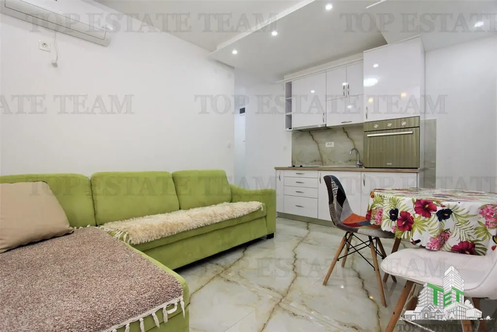 Apartment for Sale in Budva, Montenegro - foto 1