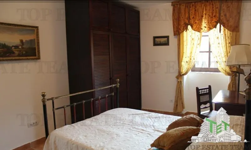 Apartamento en Venta en Kotor, Montenegro - foto 4