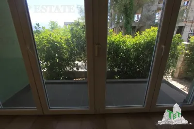 Apartamento en Venta en Herceg-Novi, Montenegro - foto 6