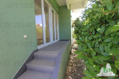 Apartamento en Venta en Herceg-Novi, Montenegro - foto 7