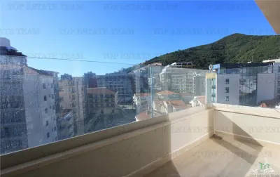 Apartment for Sale in Budva, Montenegro - foto 5