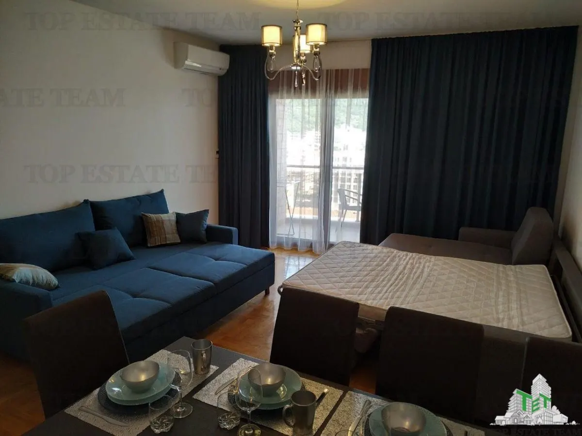 Apartment for Sale in Budva, Montenegro - foto 2