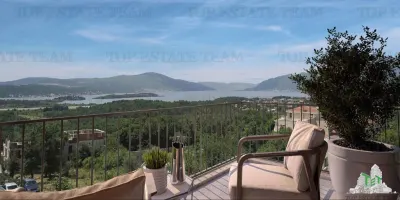 Apartment for Sale in Kotor, Montenegro - foto 4