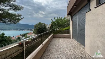 Villa for Sale in Herceg-Novi, Montenegro - foto 11