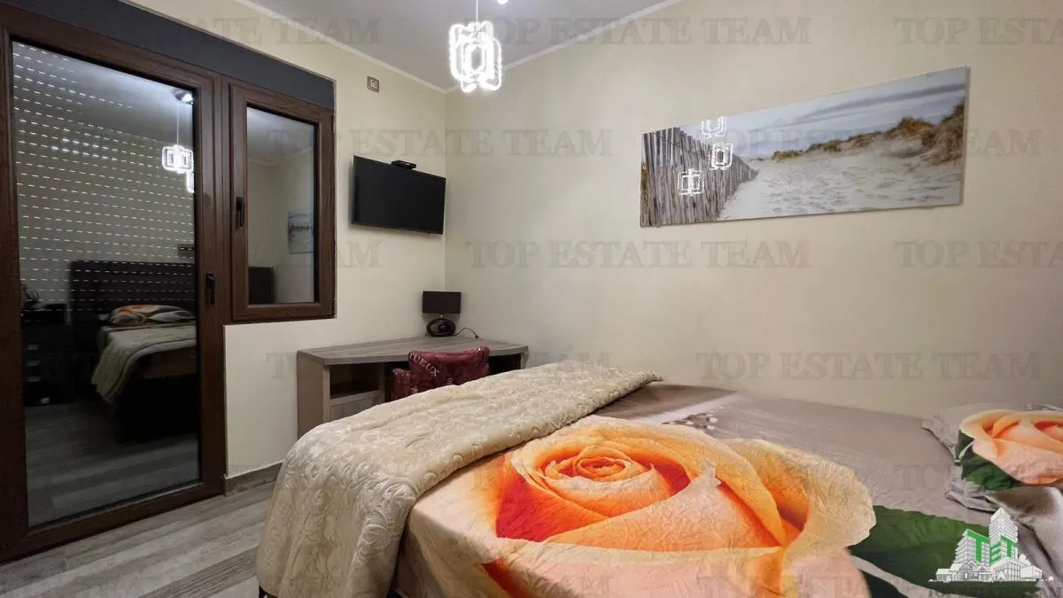 Villa for Sale in Herceg-Novi, Montenegro - foto 5
