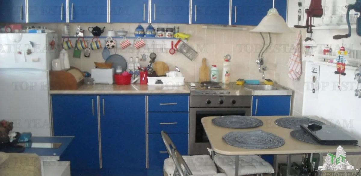 Apartment for Sale in Herceg-Novi, Montenegro - foto 3