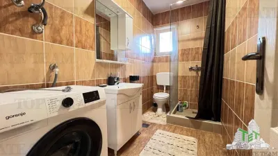 Apartment for Sale in Herceg-Novi, Montenegro - foto 4
