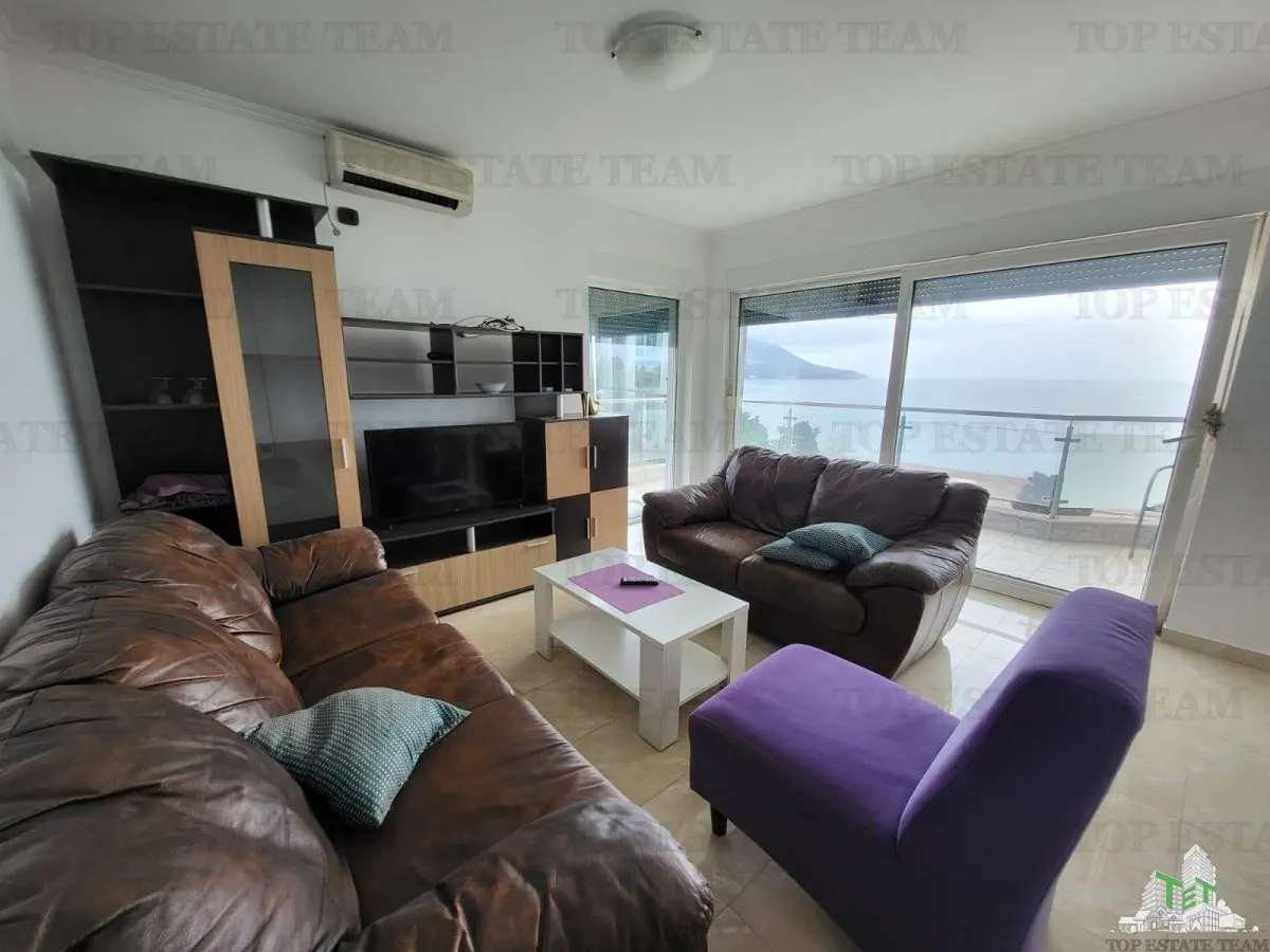 Apartment for Sale in Budva, Montenegro - foto 1