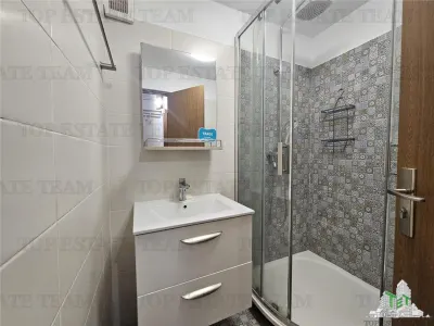 Exceptional 4-Bedroom Apartment in Villa with Separate Entrance, Constanța - foto 15