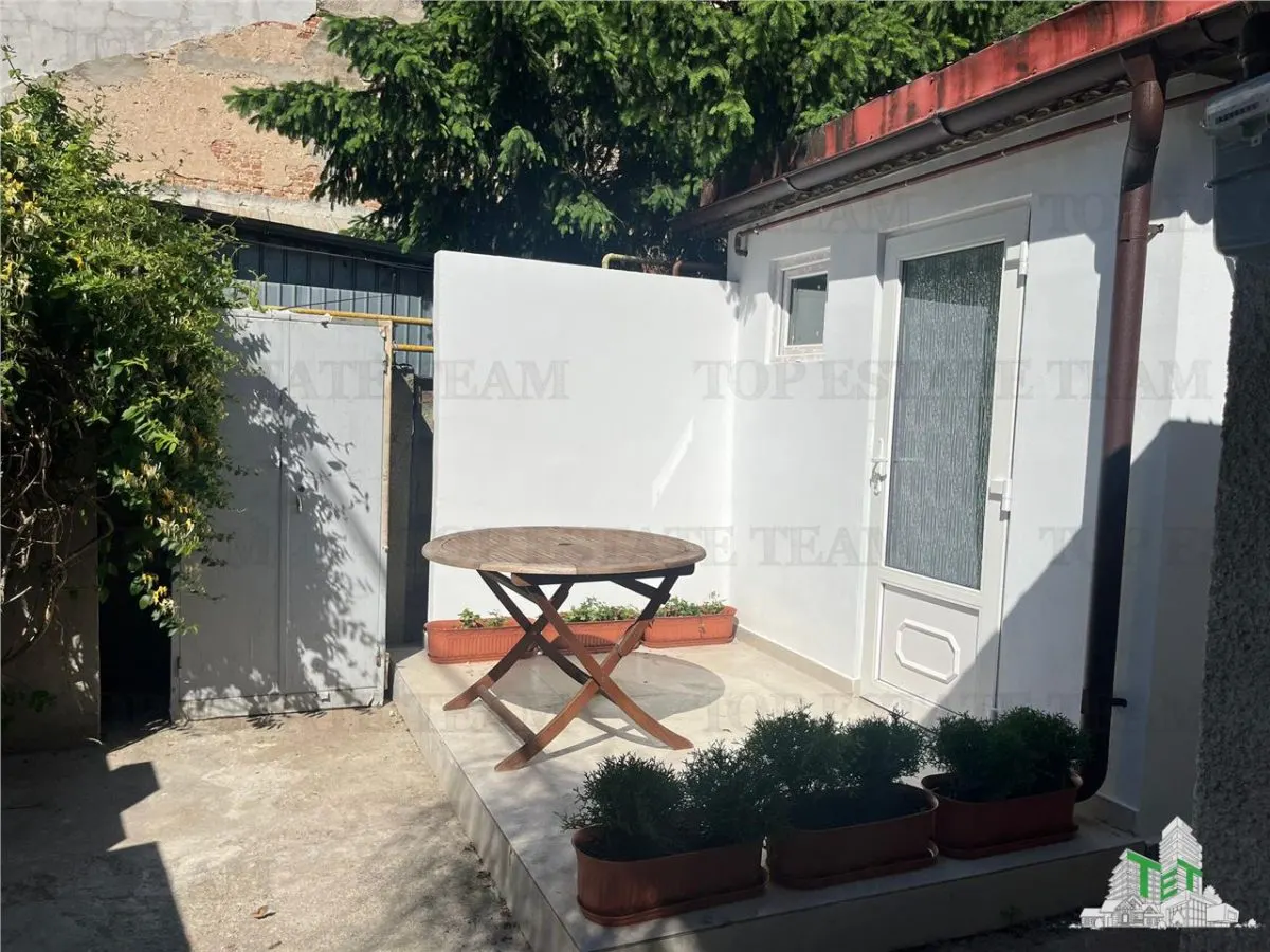 Maison avec Potentiel d'Investissement à Vendre dans le Quartier Tei - foto 1