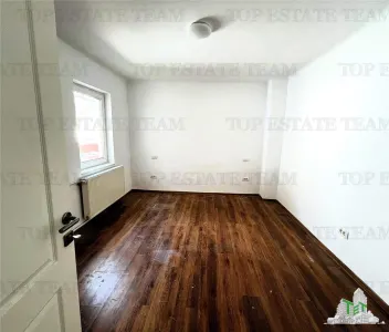 Maison avec Potentiel d'Investissement à Vendre dans le Quartier Tei - foto 4