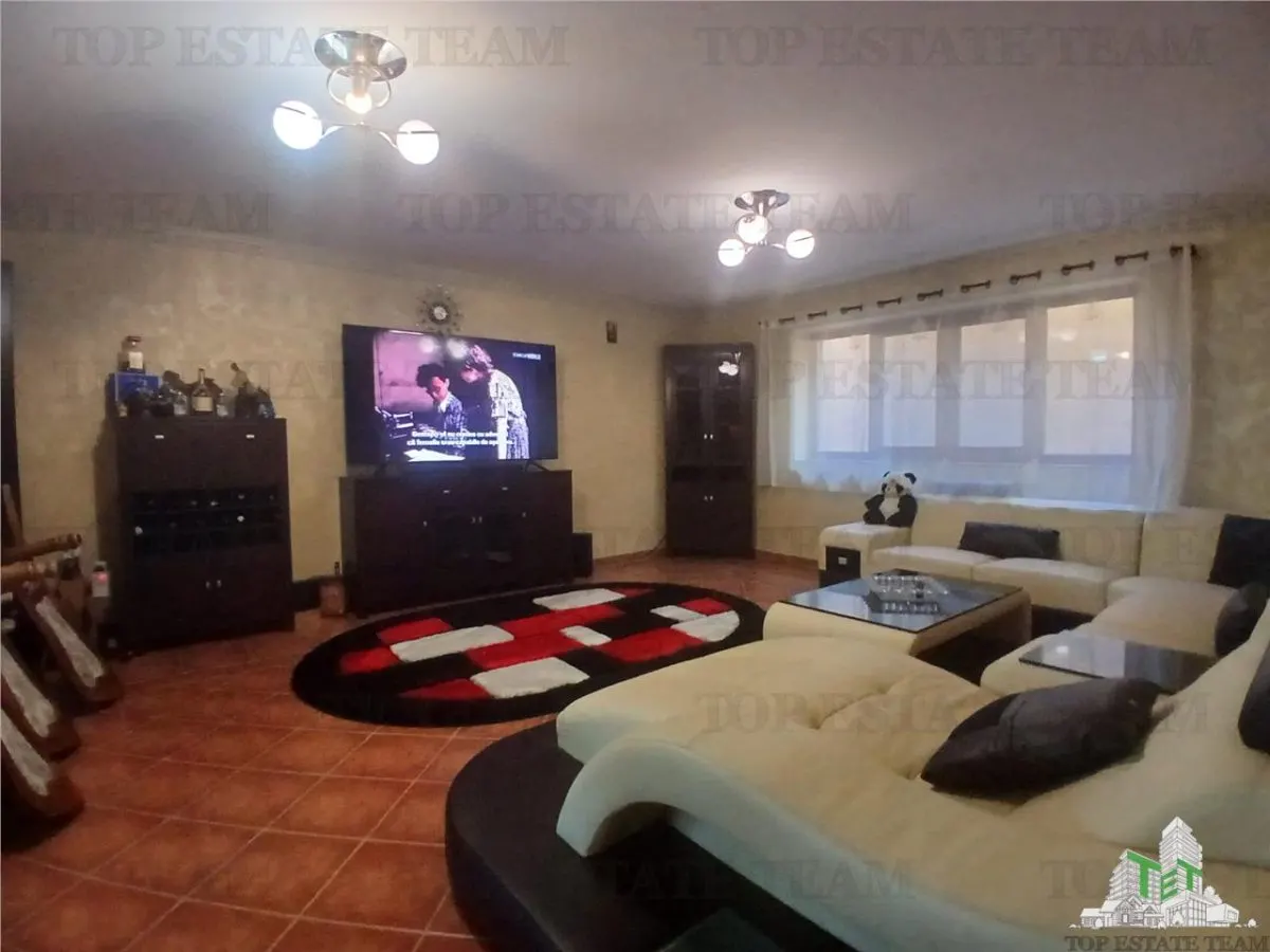 Elegant and Spacious Villa with Private Garden 500 sqm, Popesti Leordeni - foto 5
