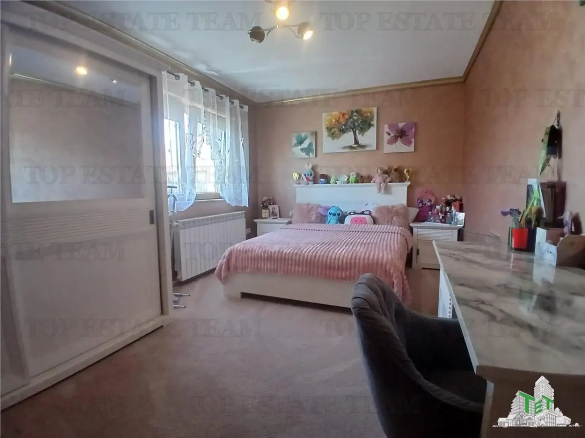 Elegant and Spacious Villa with Private Garden 500 sqm, Popesti Leordeni - foto 10