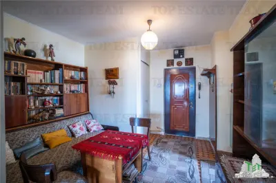 2-Room Apartment, Calea 13 Septembrie. 5th Floor of 8 | 1985 - foto 2