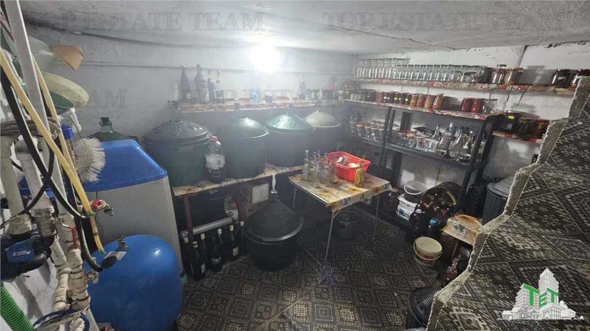Luxury 4-Bedroom Villa with Terrace and Cellar in Chiajna - foto 17