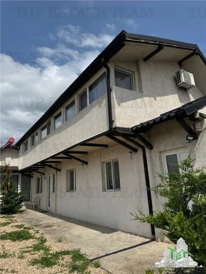 House / villa for sale sqm in 23 August - foto 2