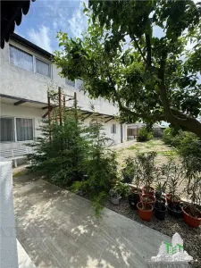 House / villa for sale sqm in 23 August - foto 25