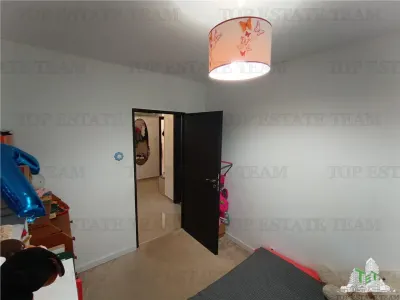 Apartment with 3 bedrooms for sale 75 sqm in Bucuresti, Ozana area - foto 12