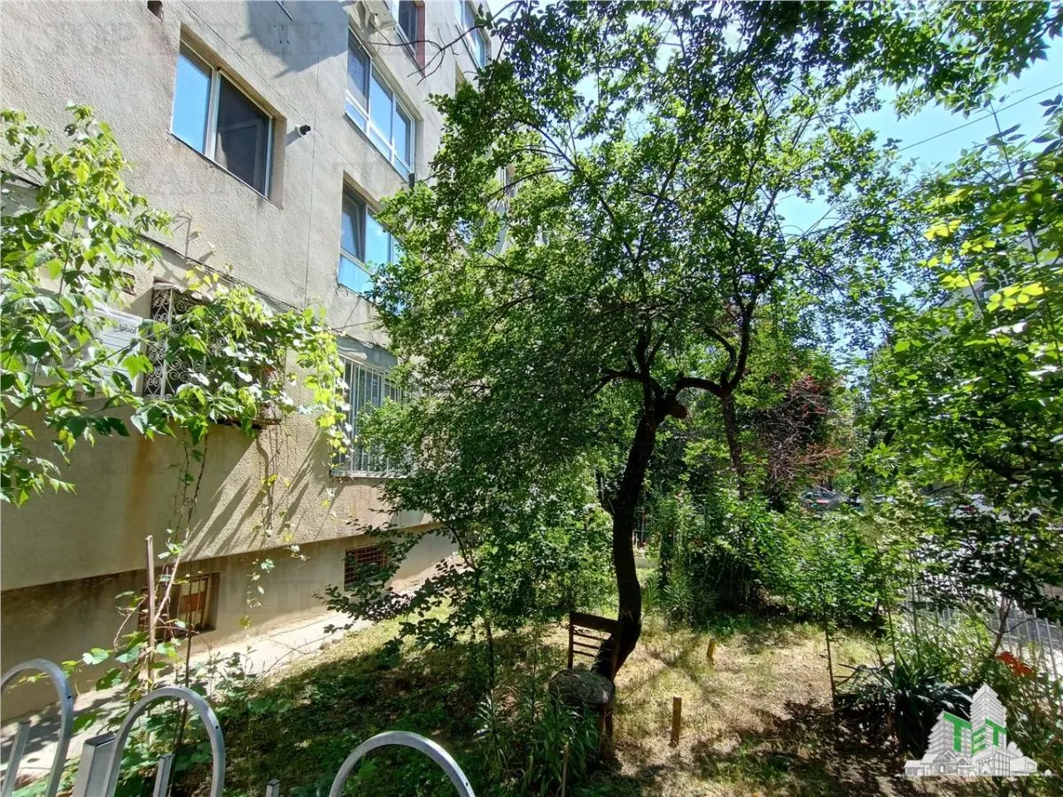 Apartment with 3 bedrooms for sale 75 sqm in Bucuresti, Ozana area - foto 19