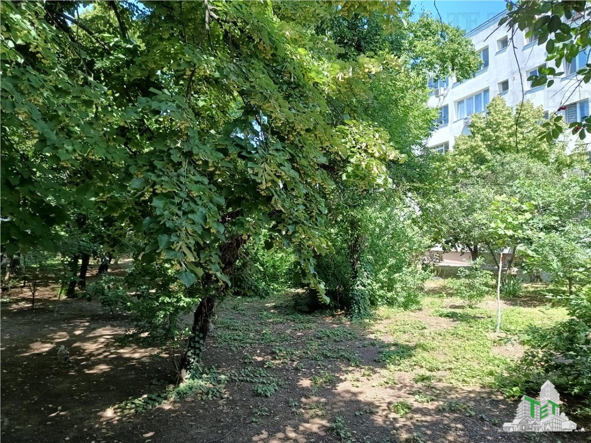 Apartment with 3 bedrooms for sale 75 sqm in Bucuresti, Ozana area - foto 23