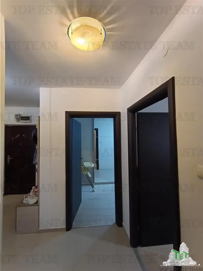 Apartment with 3 bedrooms for sale 75 sqm in Bucuresti, Ozana area - foto 6
