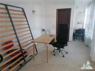 Three-Bedroom Apartment to Let in Voluntari - foto 6
