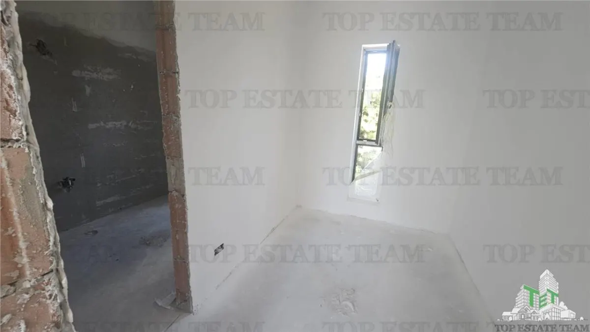 5-Bedroom Smart Villa with Solar Panels in Prelungirea Ghencea - foto 11