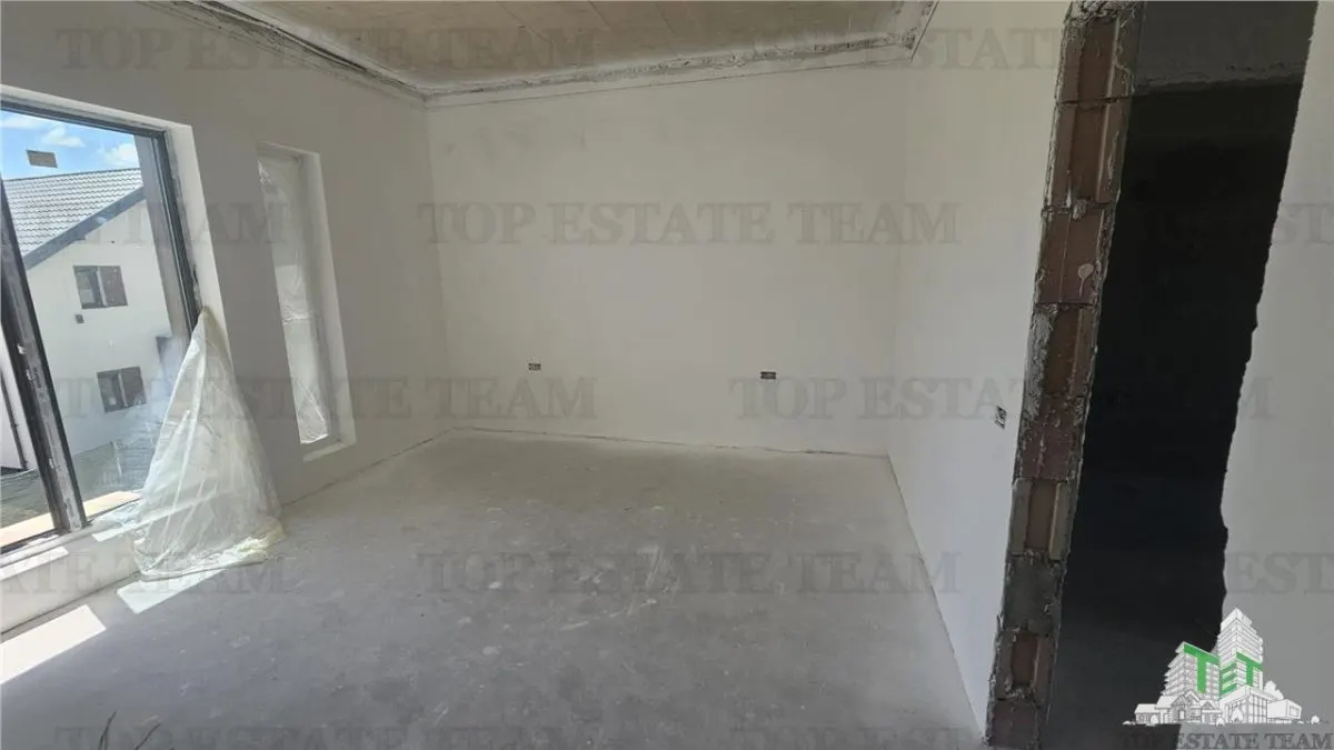 5-Bedroom Smart Villa with Solar Panels in Prelungirea Ghencea - foto 10