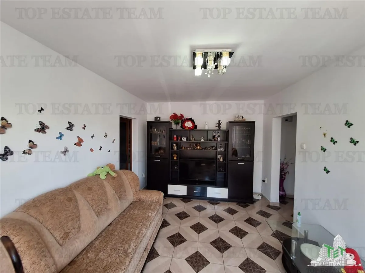 Apartment with 3 bedrooms for sale 60 sqm in Braila, Hipodrom area - foto 2