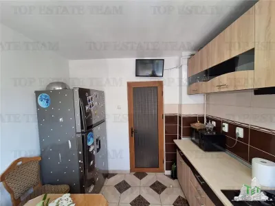 Apartment with 3 bedrooms for sale 60 sqm in Braila, Hipodrom area - foto 8