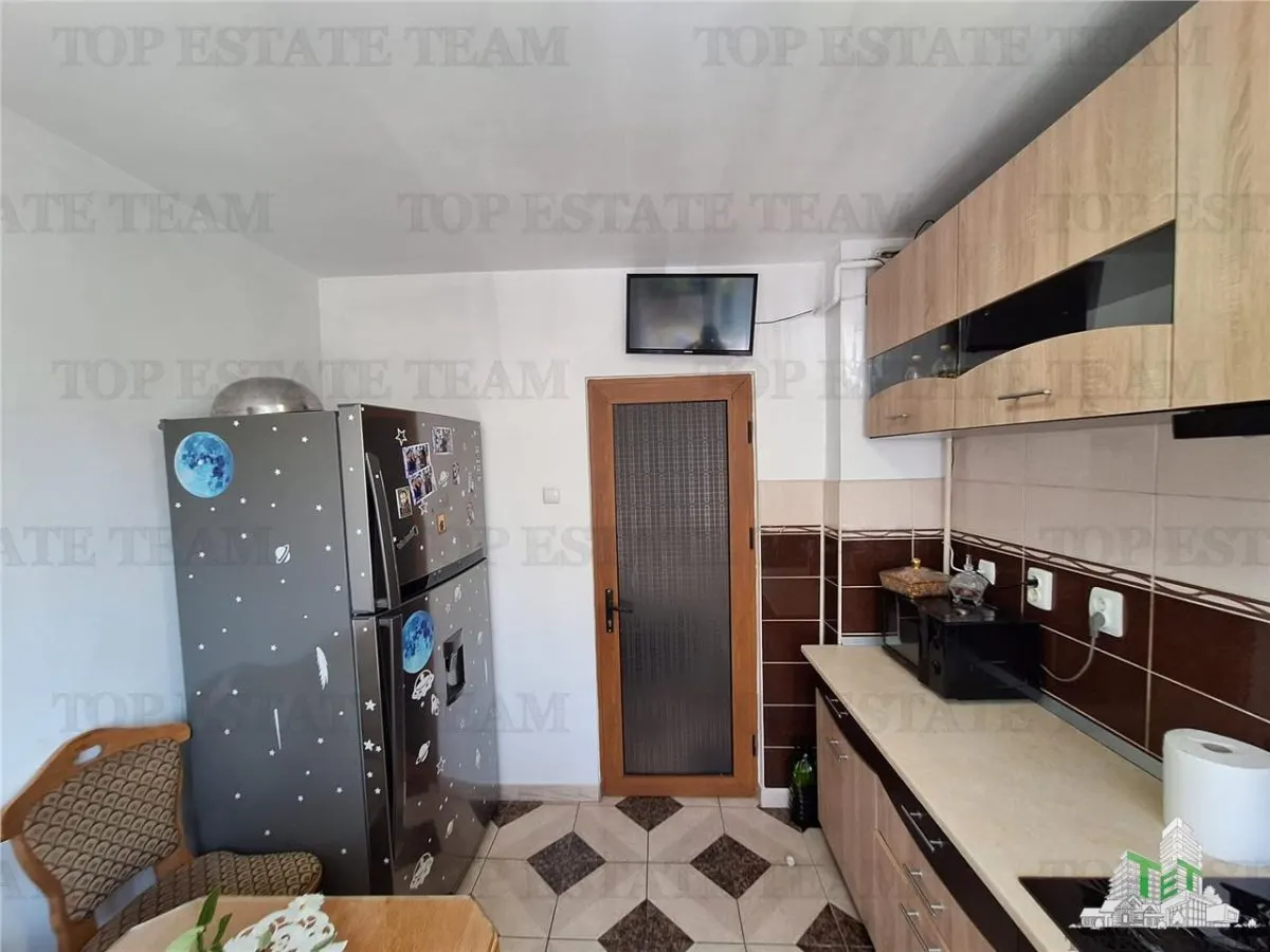 Apartment with 3 bedrooms for sale 60 sqm in Braila, Hipodrom area - foto 8
