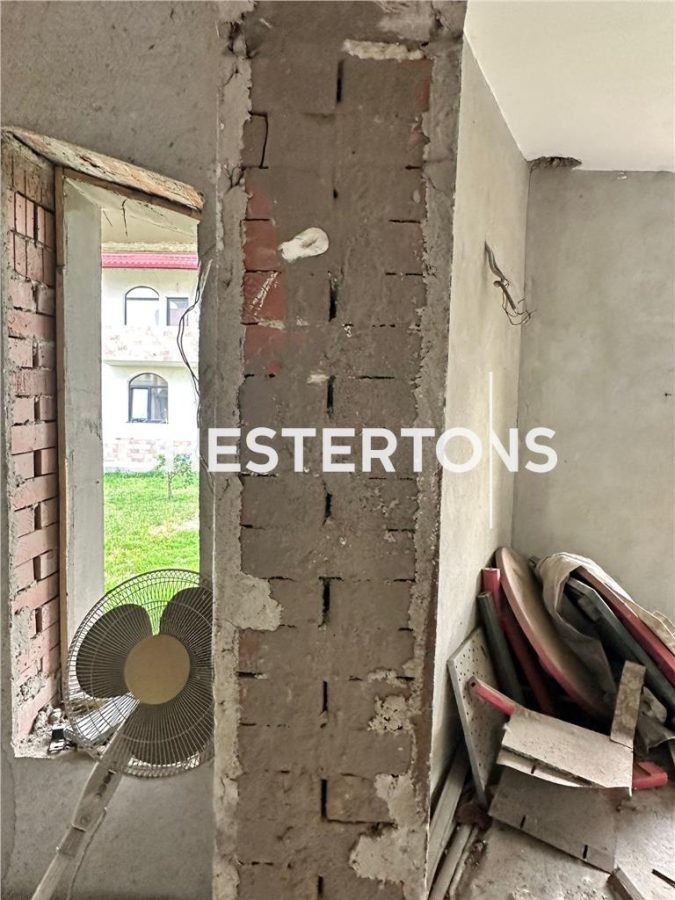 Villa Exclusive, 9 Chambres + 1.200 m² Terrain, Toutes Utilités, Près Métro Raul Doamnei - foto 18