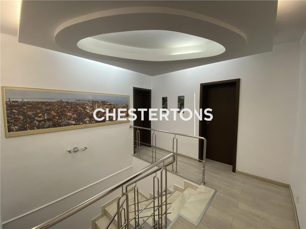 Apartment with 4 bedrooms for rent sqm in Bucuresti - foto 17