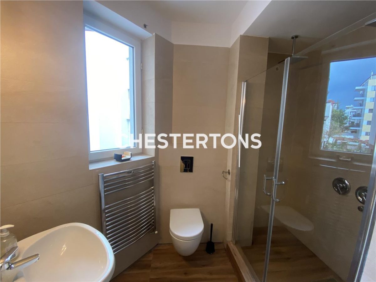 Apartment with 4 bedrooms for rent sqm in Bucuresti - foto 18