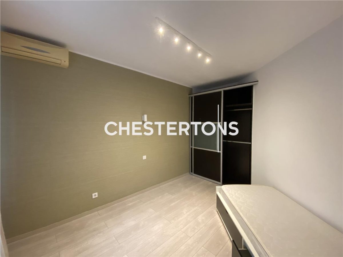 Apartment with 4 bedrooms for rent sqm in Bucuresti - foto 21