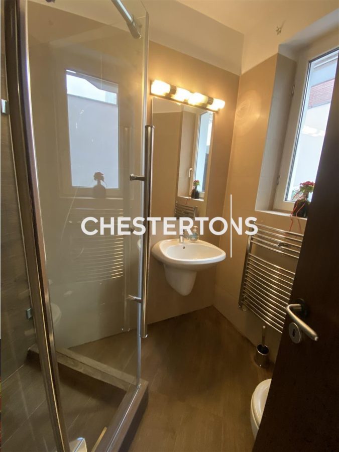Apartment with 4 bedrooms for rent sqm in Bucuresti - foto 22