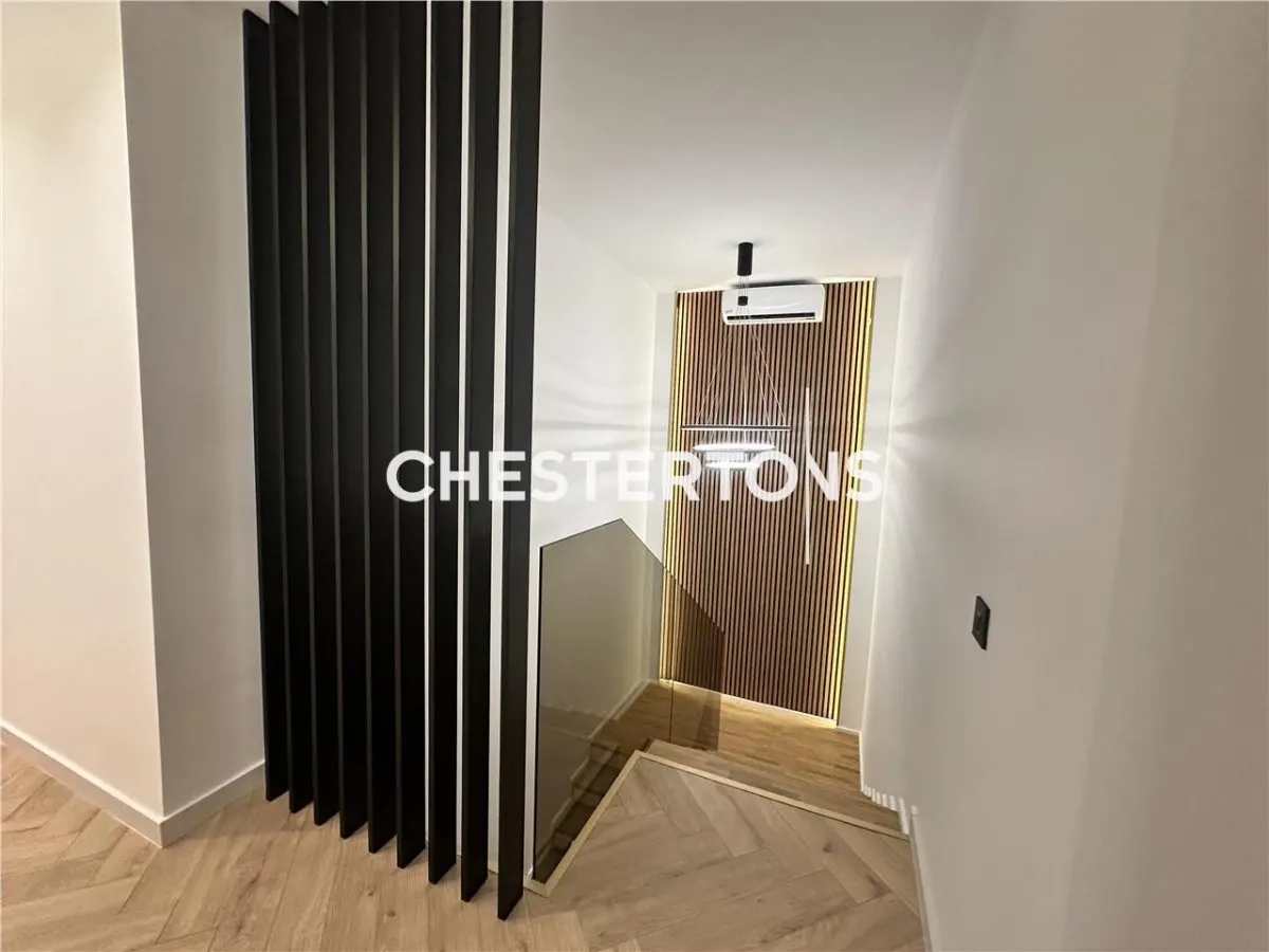 Villa de Luxe +500 m² Terrain, Domnesti - foto 11