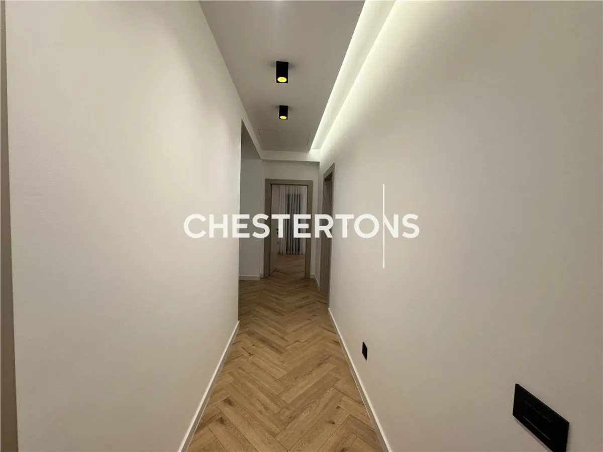 Villa de Luxe +500 m² Terrain, Domnesti - foto 13