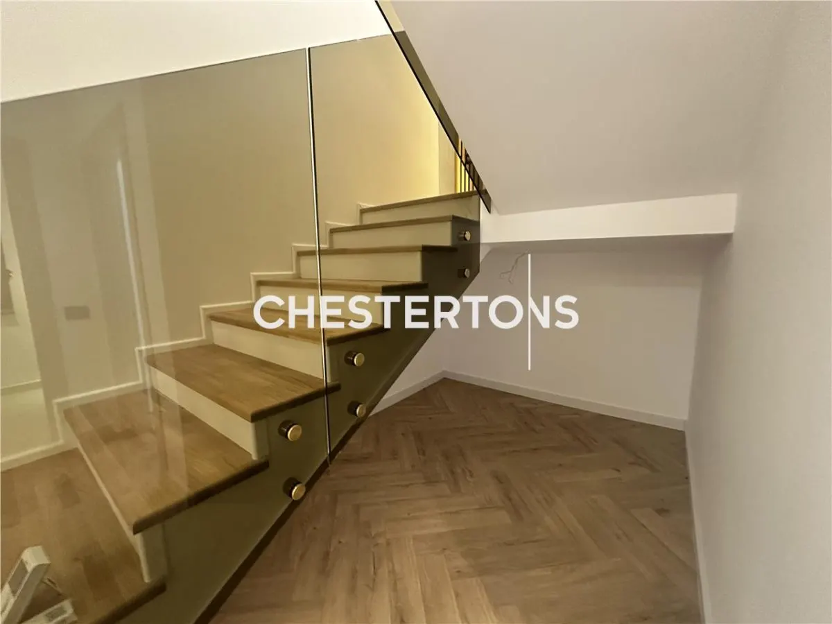 Villa de Luxe +500 m² Terrain, Domnesti - foto 22