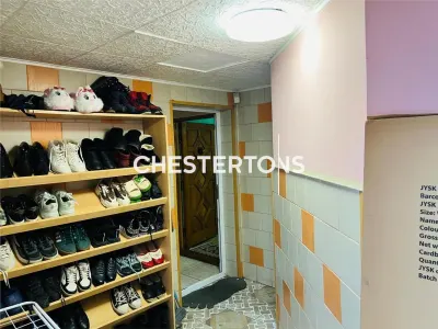 Maison Spacieuse à Vendre, Plusieurs Chambres | Quartier 23 August - foto 8