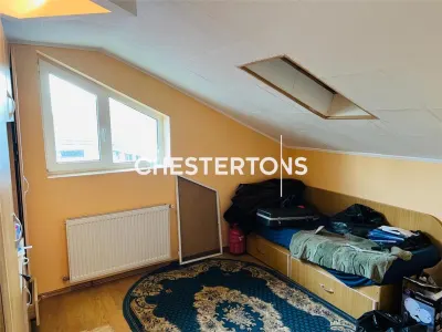 Maison Spacieuse à Vendre, Plusieurs Chambres | Quartier 23 August - foto 10