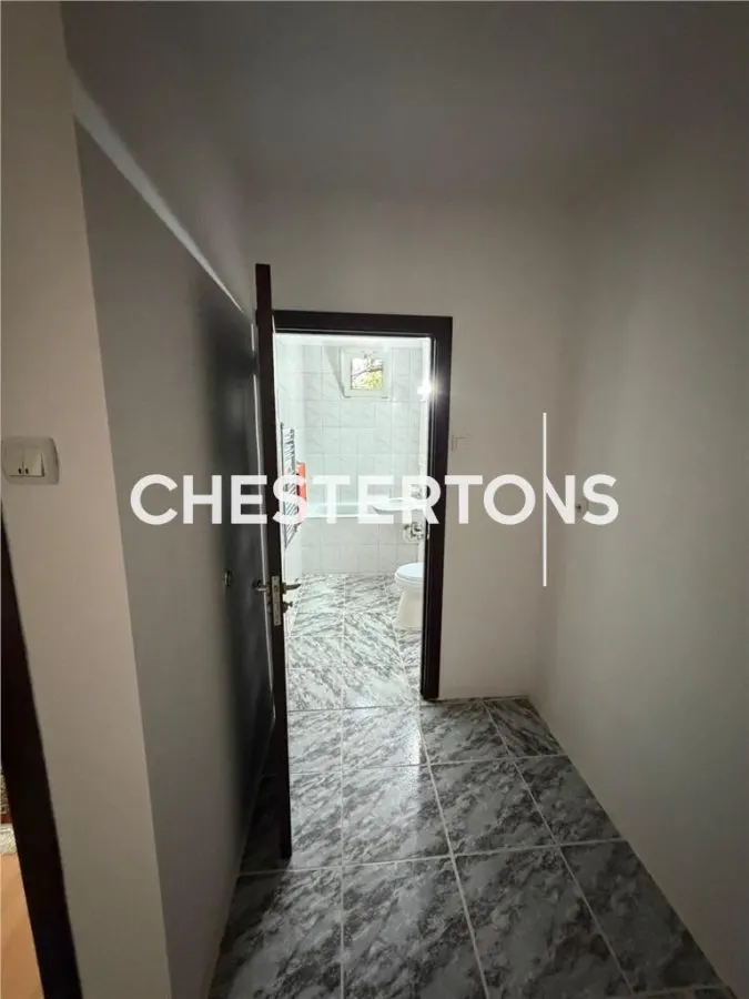 Apartment with 3 bedrooms for sale 64 sqm in Bucuresti, Drumul Taberei area - foto 4