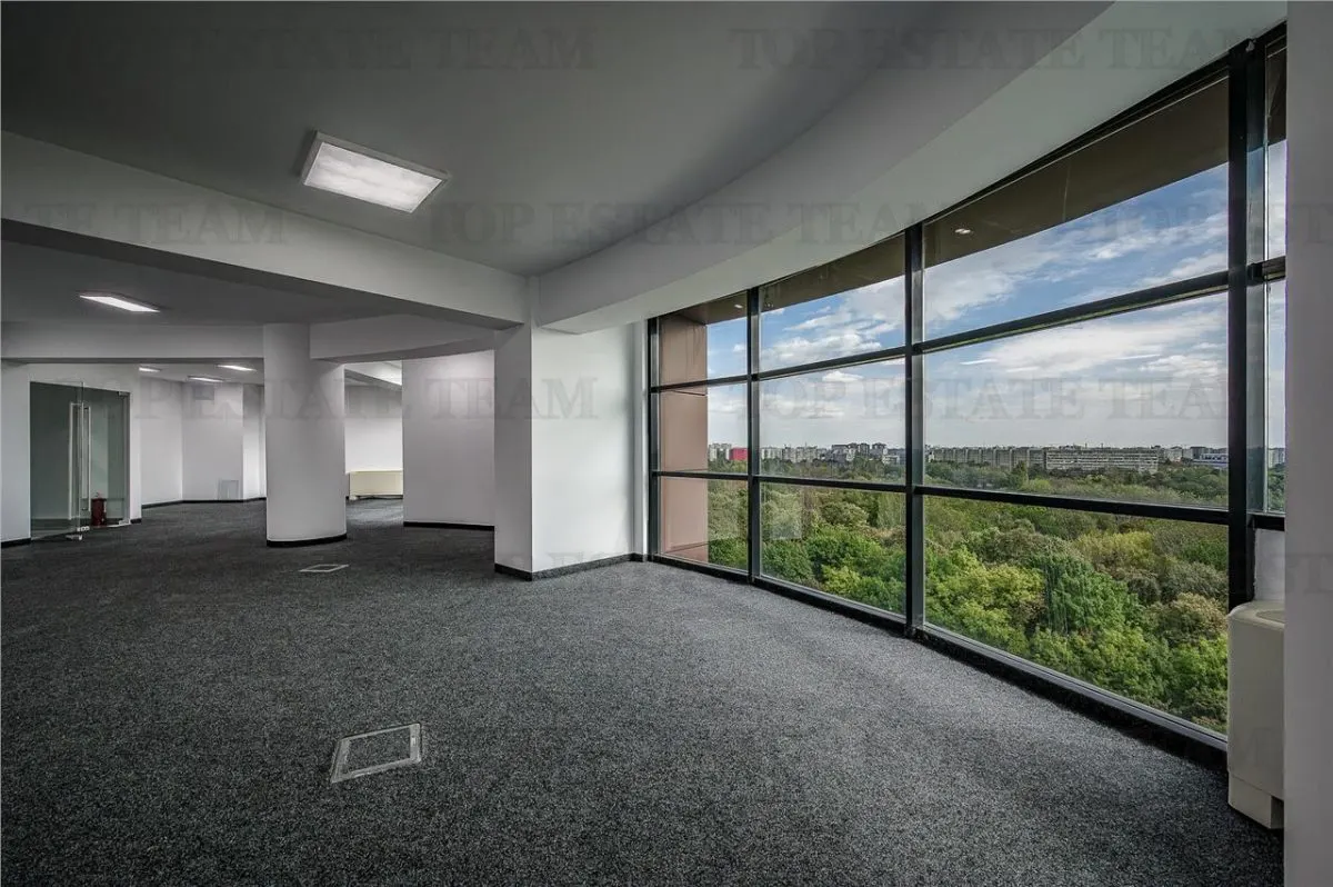 Espacio Comercial con Vistas en Alquiler en Sector 3 - foto 1