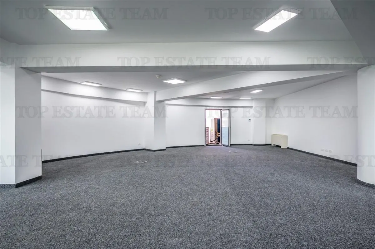 Espacio Comercial con Vistas en Alquiler en Sector 3 - foto 14